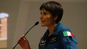 Da allieva ad astronauta: Samantha Cristoforetti torna all'Accademia A.M. di Pozzuoli
