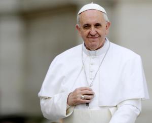 Papa Francesco cambia i media vaticani
