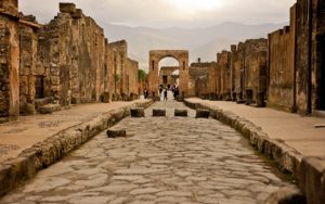 A Pompei visite notturne e WiFi