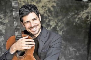 Pablo Sáinz Villegas in concerto al Conservatorio Santa Cecilia