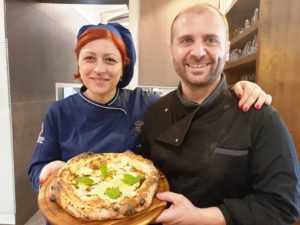 Gusto e solidarietà alla pizzeria Ciro Savarese di Arzano (NA)