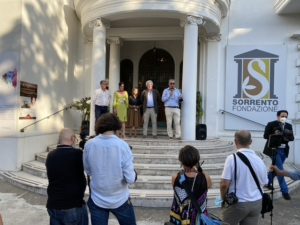 Inaugurato a Villa Fiorentino il SyArt Sorrento Festival 2020