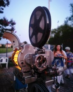 A Treviso il cinema torna in epoche lontane con la macchina carboni