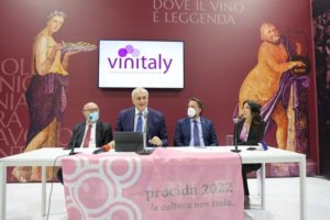 VINITALY, L'assessore regionale Caputo lancia il modello Campania