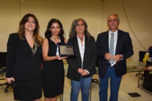 "Imbavagliati" Wafa Ali Mustafa ritira il Premio Pimentel Fonseca