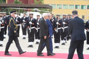 Mattarella e il presidente algerino a Napoli