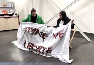 Iran: da Parigi a Treviso la performance "Suture sul corpo della libertà"